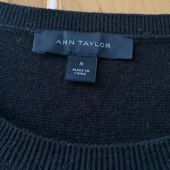 Ann Taylor Knit Dress - Size M - Picture 2 of 3